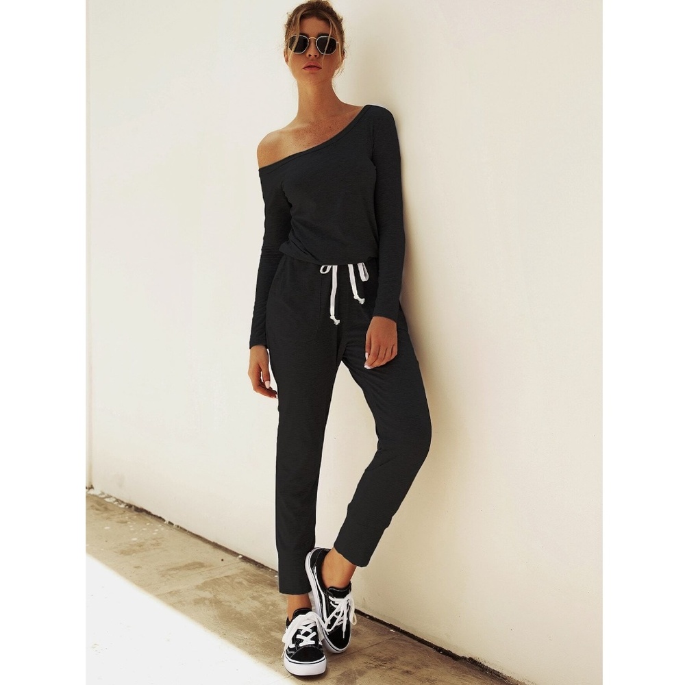 Off Shoulder Contrast Drawstring Black Jumpsuit - Picture 2 of 16